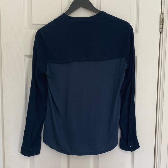 Splendid Navy Blue Blouse - Picture 3 of 7
